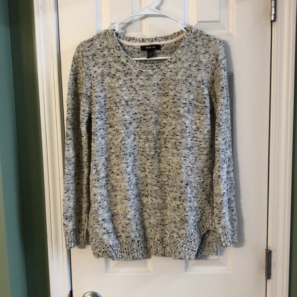 Gray sweater